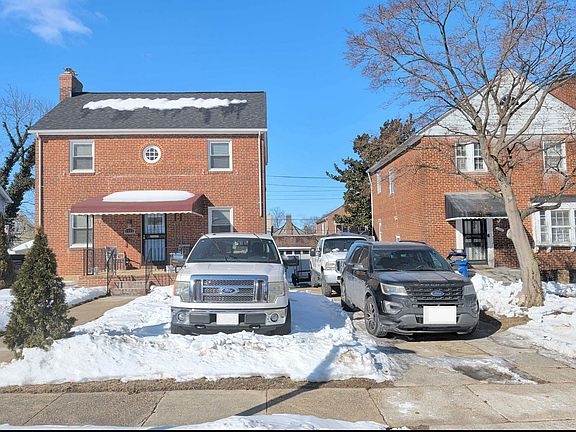 2nd image of 3806 Cedardale Rd