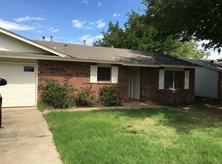 4828 6th St, Lubbock, TX 79416