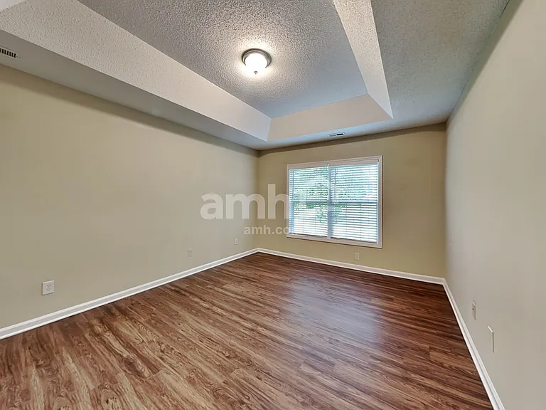 803 Woodgreen Dr — Photo 11
