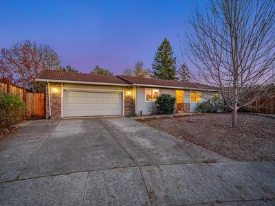 454 Shannon Ct, Windsor, CA, 95492