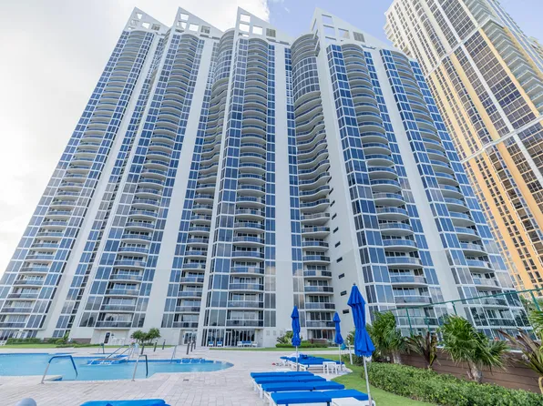17555 COLLINS Avenue #2305, Sunny Isles Beach, FL 33160