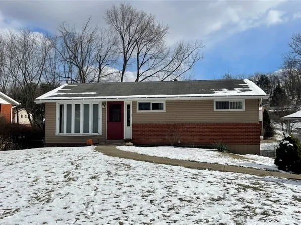 118 Holstein Dr, Oakdale, PA 15071