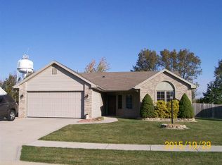 402 Hillside Ave, Roanoke, IN 46783