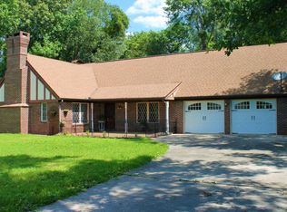 13708 Paraiso Rd, Ocean Springs, MS 39564