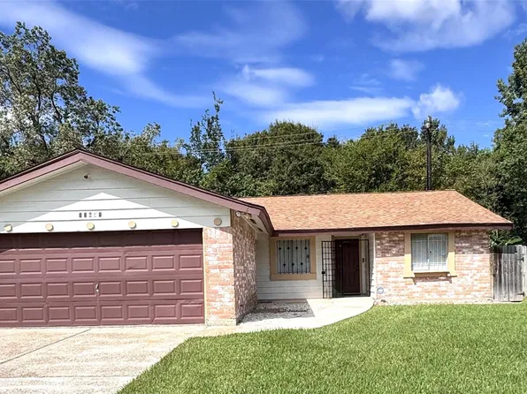 12631 Fern Forest Dr, Houston, TX 77044