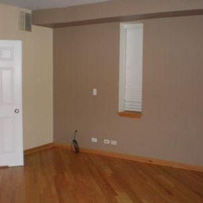 4th image of 1411 N Bosworth Ave #1
