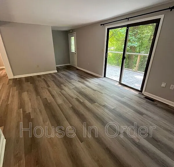 42 Mountain Site Ln — Photo 3