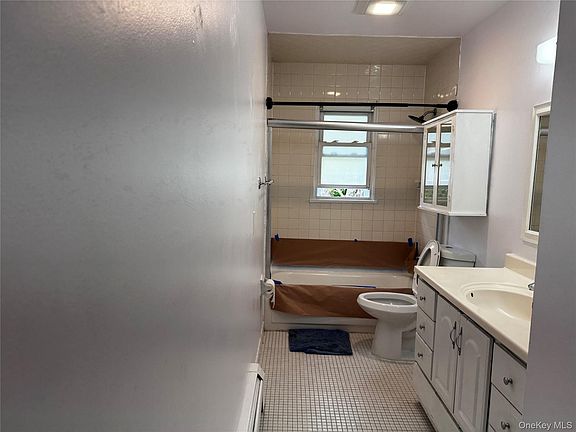 3rd image of 23 Frederick Street