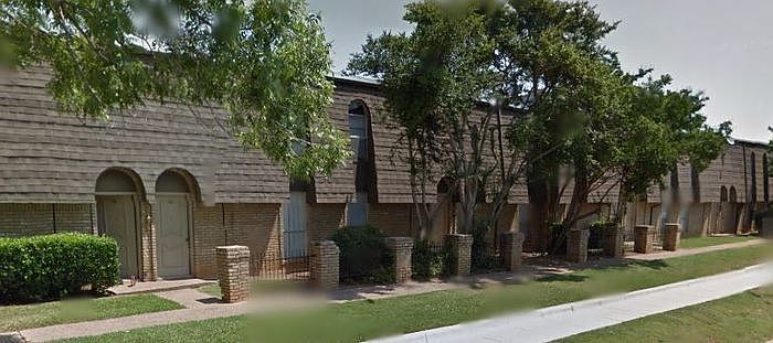 1st image of 613 Fuller St