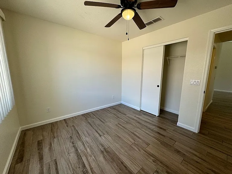 17701 N Woodrose Ave — Photo 12