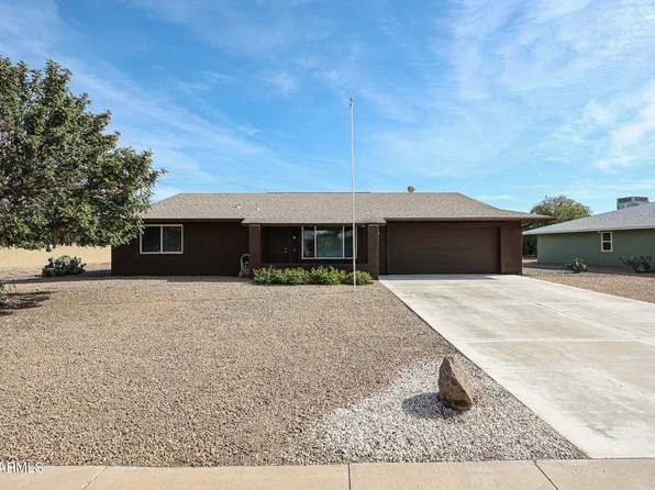 17627 N WHISPERING OAKS Drive, Sun City West, AZ 85375