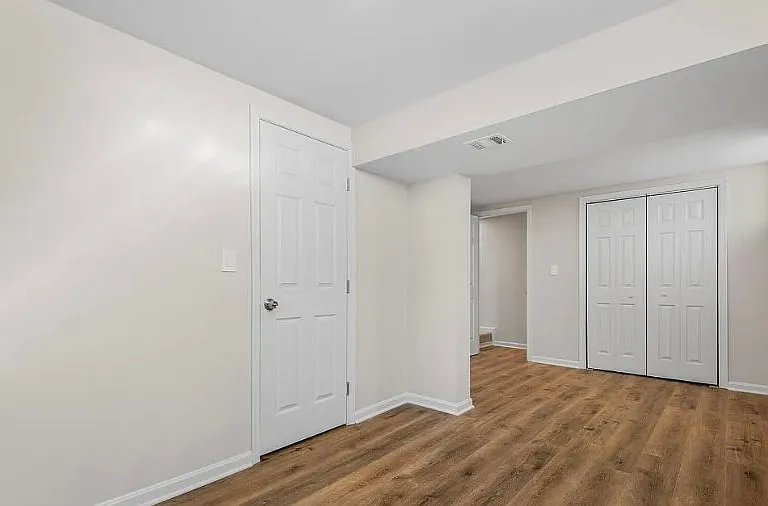 820 Templecliff Rd — Photo 29