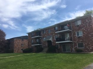 5711 128th St #3RD, Crestwood, IL 60445