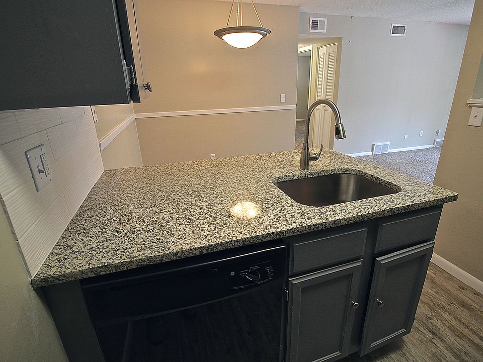 1st image of 450 NE 68th St #204-11