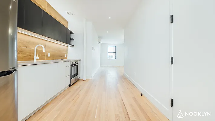Rented by Nooklyn NYC LLC | media 48