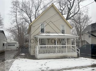 1018 Cady Ct, Lansing, MI 48906