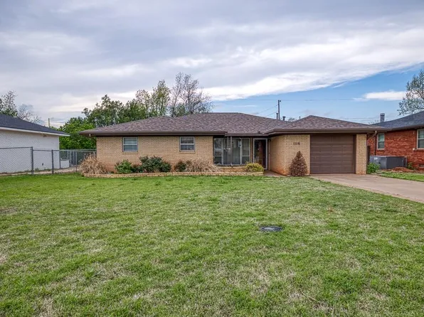 1116 S 12th St, Kingfisher, OK 73750
