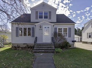 3009 Hall Ave, Marinette, WI 54143