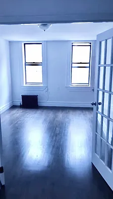 Rented by MOTION New York | media 7