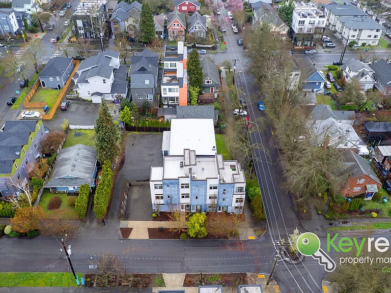 2514 S Washington St — Photo 30