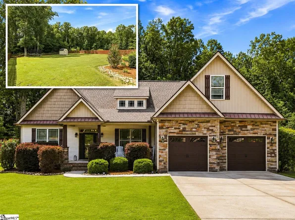 411 Oak Ridge Pl, Easley, SC 29642