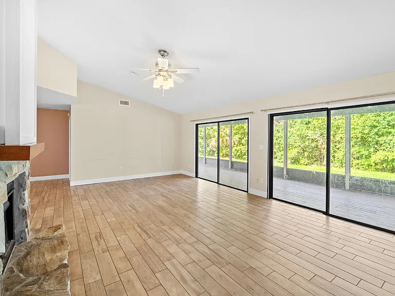 3725 Laurette Rd — Photo 10