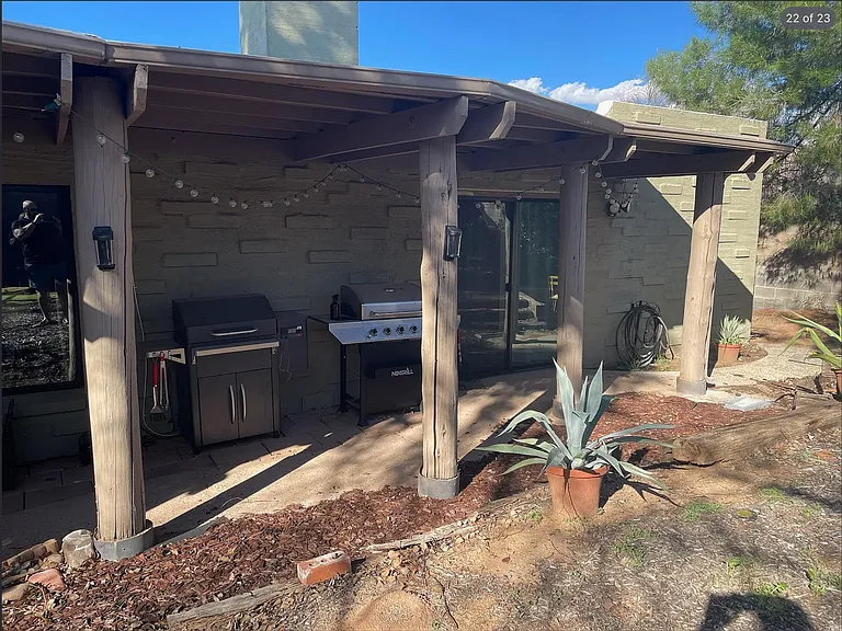 1536 E Allen Rd — Photo 21