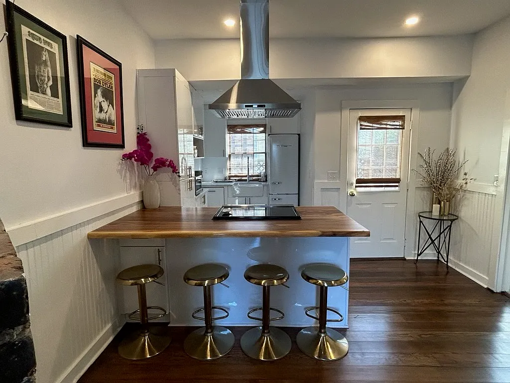 1 bed, 630 sqft, $2,500 — Photo 2
