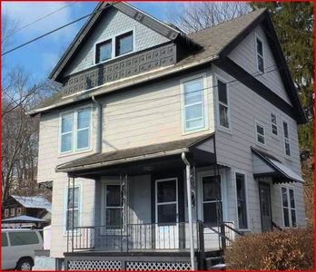 37 Beacon St, Middletown, NY, 10940