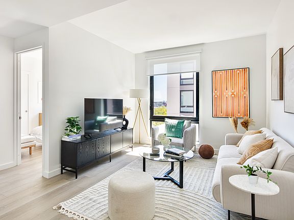 3rd image of 72-01 Queens Blvd #1215