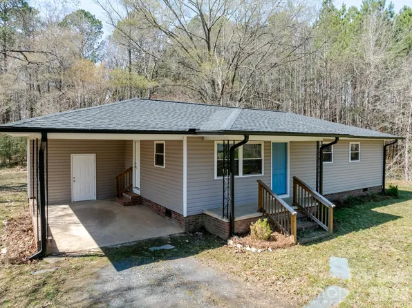 5028 State Highway 109 S, Mount Gilead, NC 27306