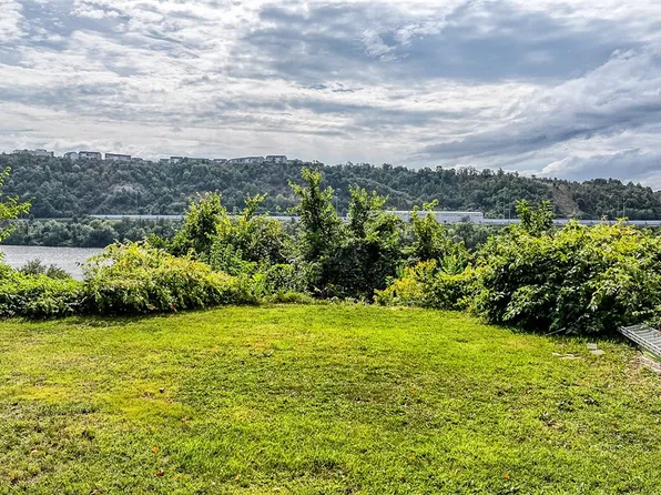 457 River Ave, Beaver, PA 15009