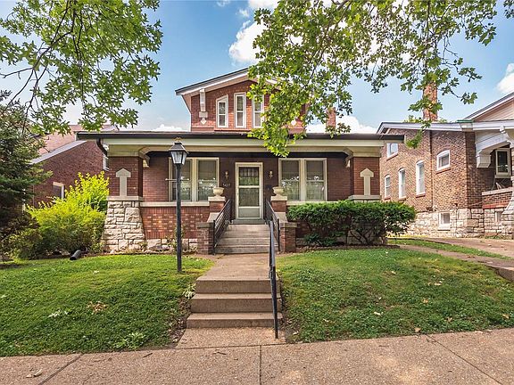 2nd image of 5427 Lisette Ave S