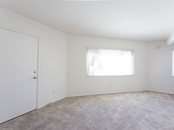 3rd image of 7427 Herschel Ave Unit 1