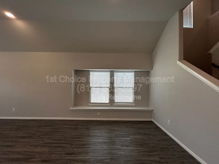 8941 Lantana Meadow Dr — Photo 21