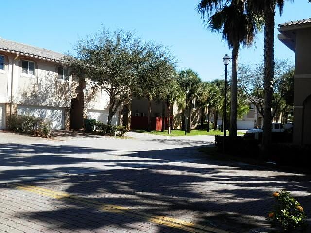 2nd image of 2710 Treasure Cove Cir