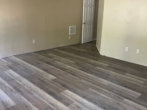 5th image of 2286 E Tulane Rd