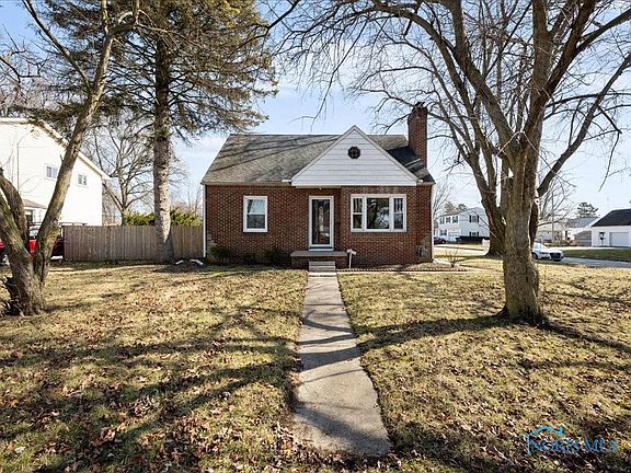 3rd image of 1357 Stanwix Dr