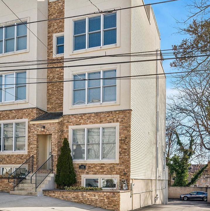1st image of 151 Levering St