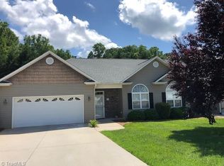 138 Millwright Ct, Mocksville, NC 27028