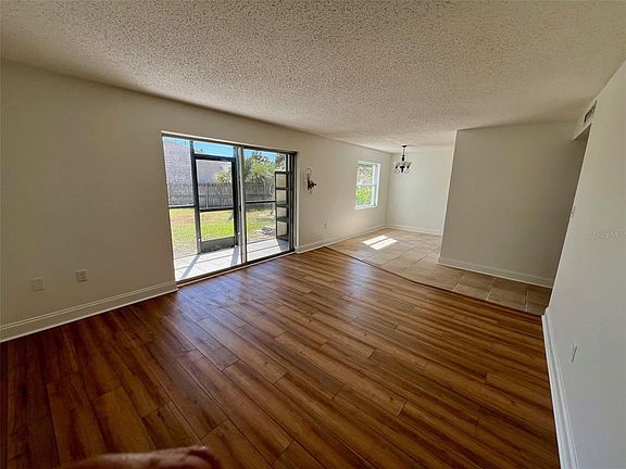 4th image of 387 S McMullen Booth Rd APT 13