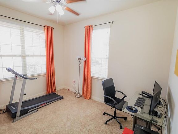 5th image of 4316 Holburn Dr