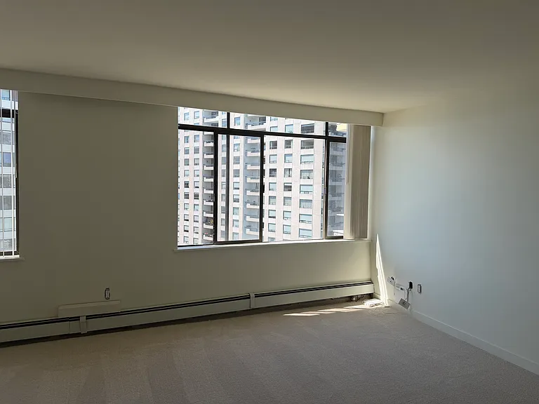 1985 Bellevue Ave #1003 — Photo 11