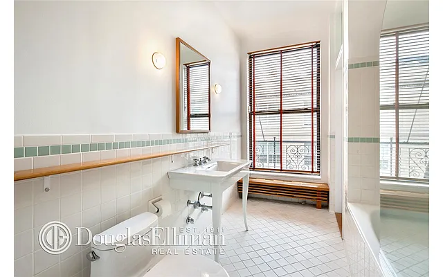 Rented by Douglas Elliman | media 7