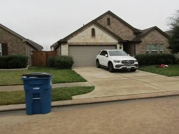 15435 Aberdeen Wood Dr, Humble, TX 77346