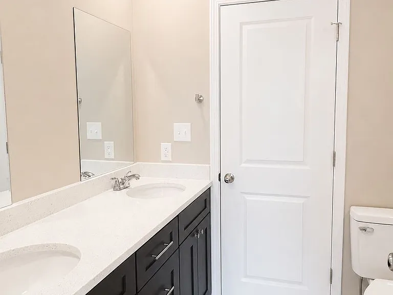 903 Martin Luther King Jr Dr — Photo 18