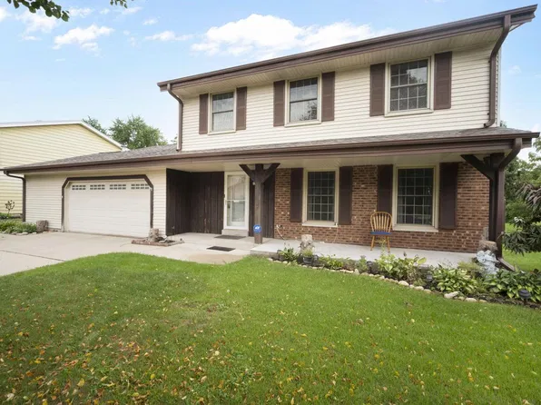 6642 Radburn LANE, Greendale, WI 53129