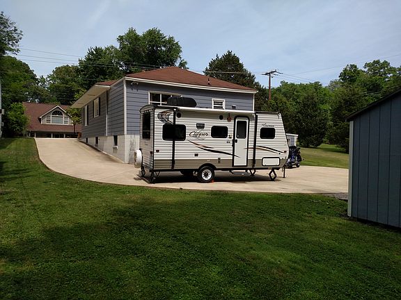 5th image of 560 Melchers Dr