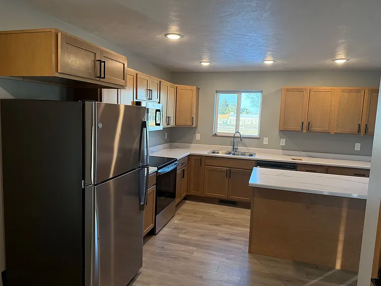 3902 S Caballo Ct — Photo 4
