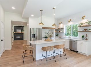 115 Old Brookline Rd, Milford, NH 03055